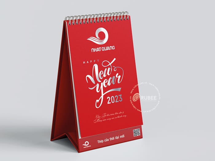 Thiết kế lịch để bàn thép Nhật Quang trang bìa