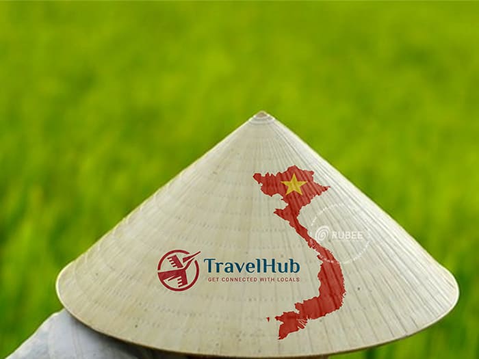 Phối cảnh thiết kế Phối cảnh logo công ty du lịch Travelhub trên nón lá