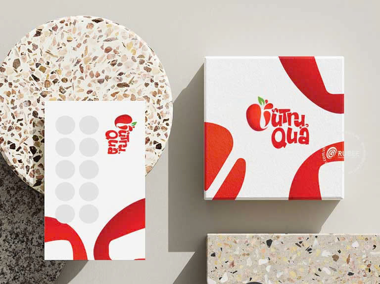 Thiết kế logo Vũ trụ quả tại Rubee
